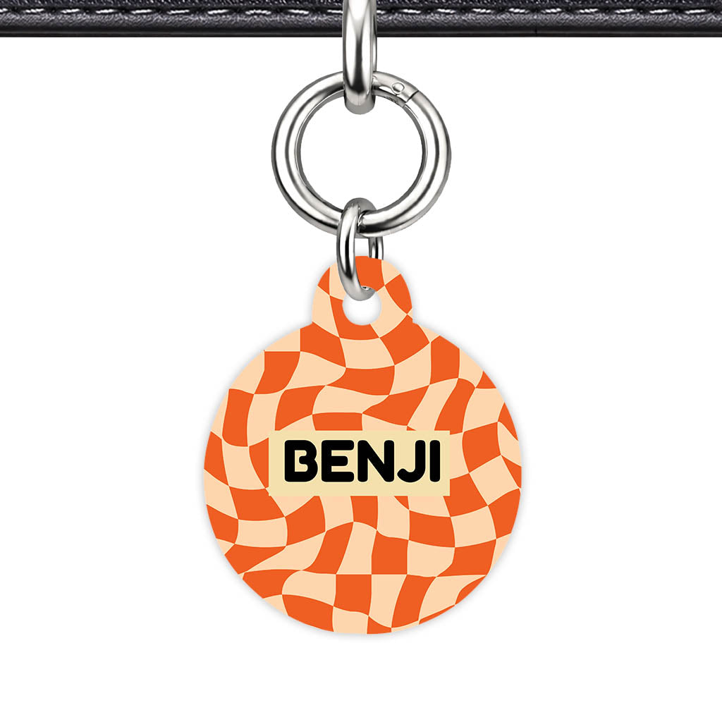 Retro Energy QR Smart Pet ID Tag