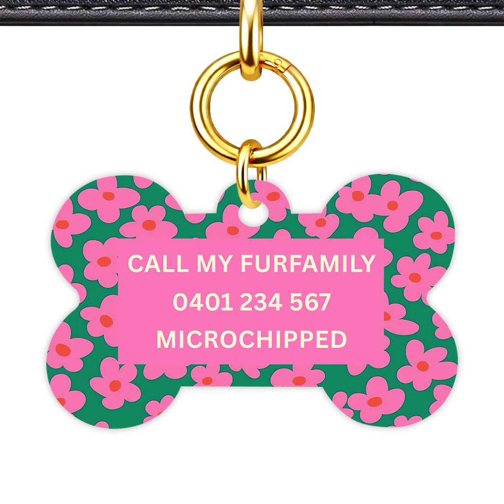 Pink Daisies Classic Pet ID Tag (Dog Tag & Cat Tag)