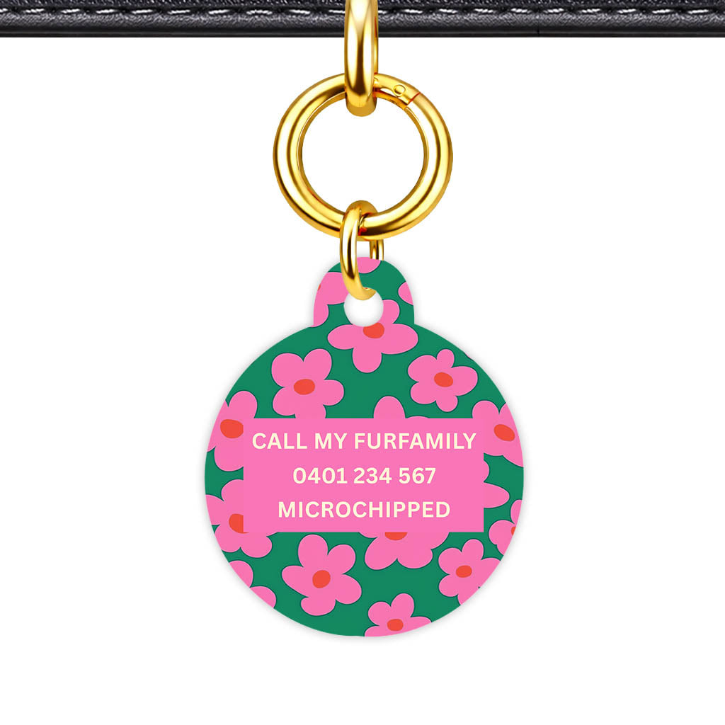 Pink Daisies Classic Pet ID Tag (Dog Tag & Cat Tag)