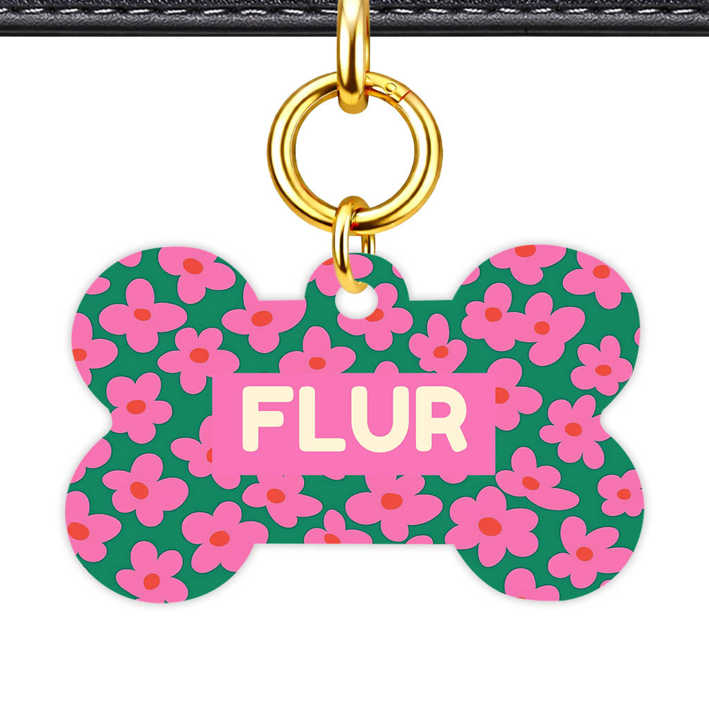 Pink Daisies Classic Pet ID Tag (Dog Tag & Cat Tag)