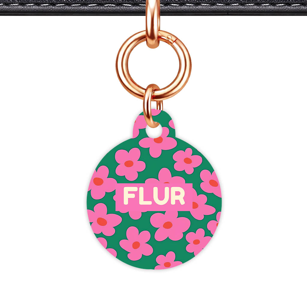 Pink Daisies Classic Pet ID Tag (Dog Tag & Cat Tag)