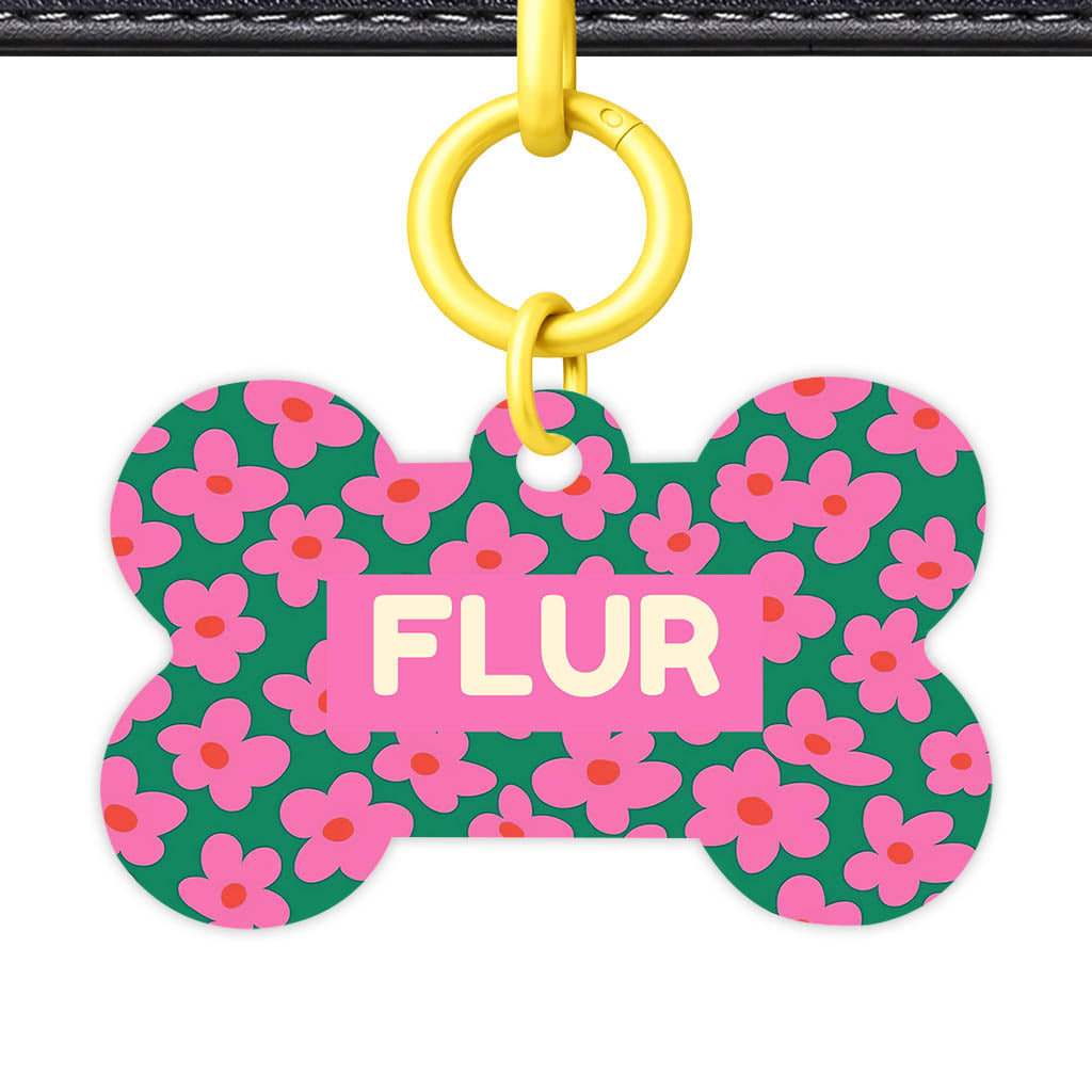 Pink Daisies Classic Pet ID Tag (Dog Tag & Cat Tag)