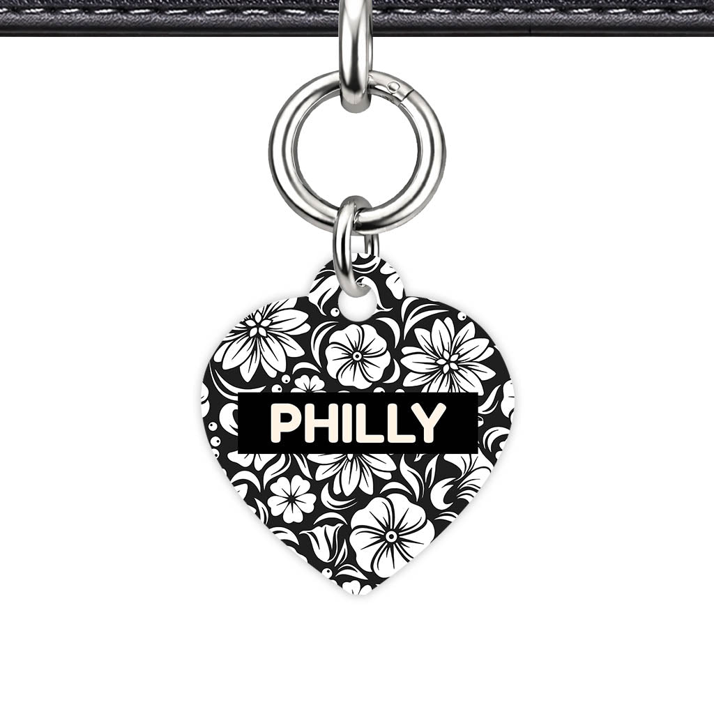 Black and White Flora QR Smart Pet Id Tag (Dog Tag & Cat Tag)