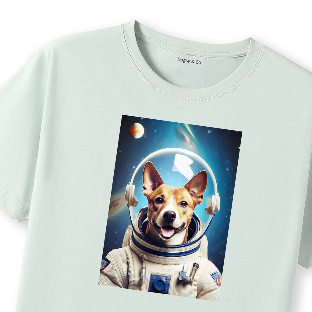 Mint T-Shirt Close Up