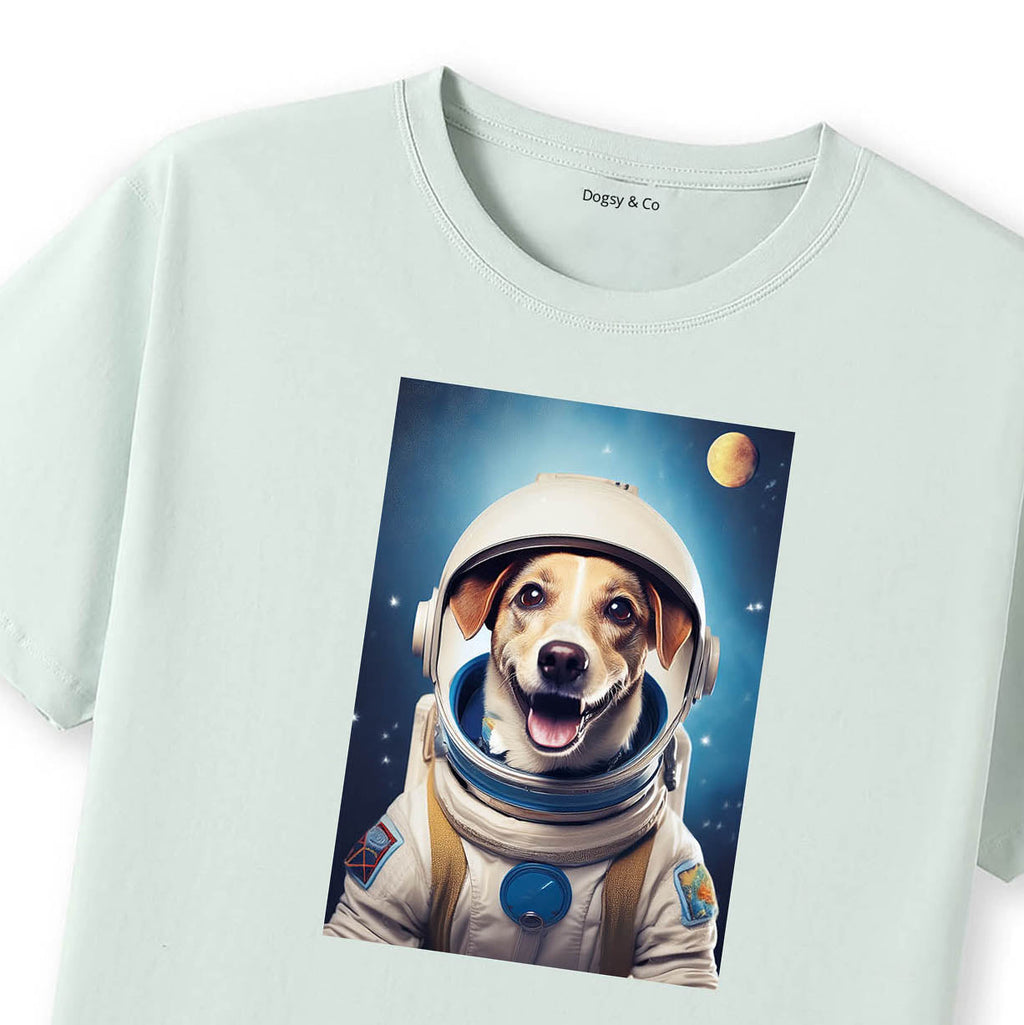 Mint T-Shirt Close Up