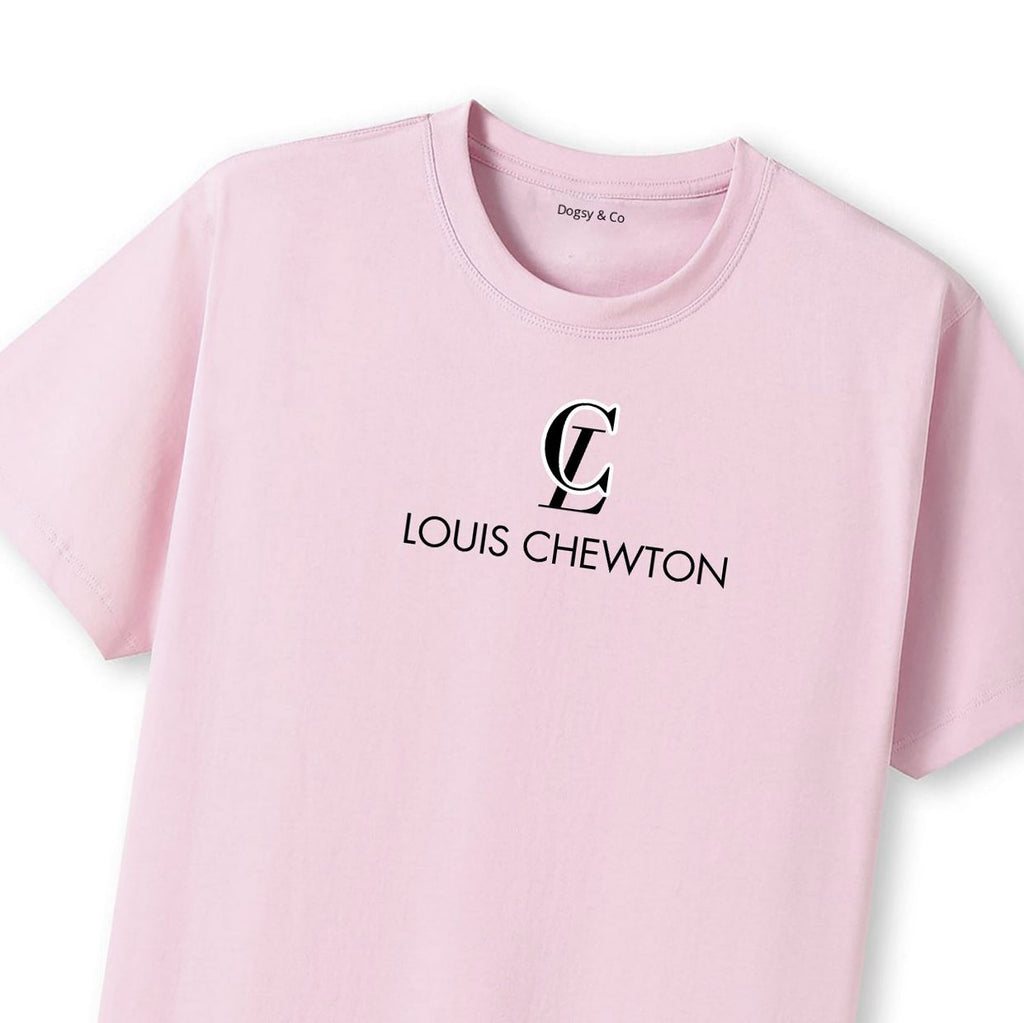 LOUIS CHEWTON Dogsigner T-Shirt - close up view
