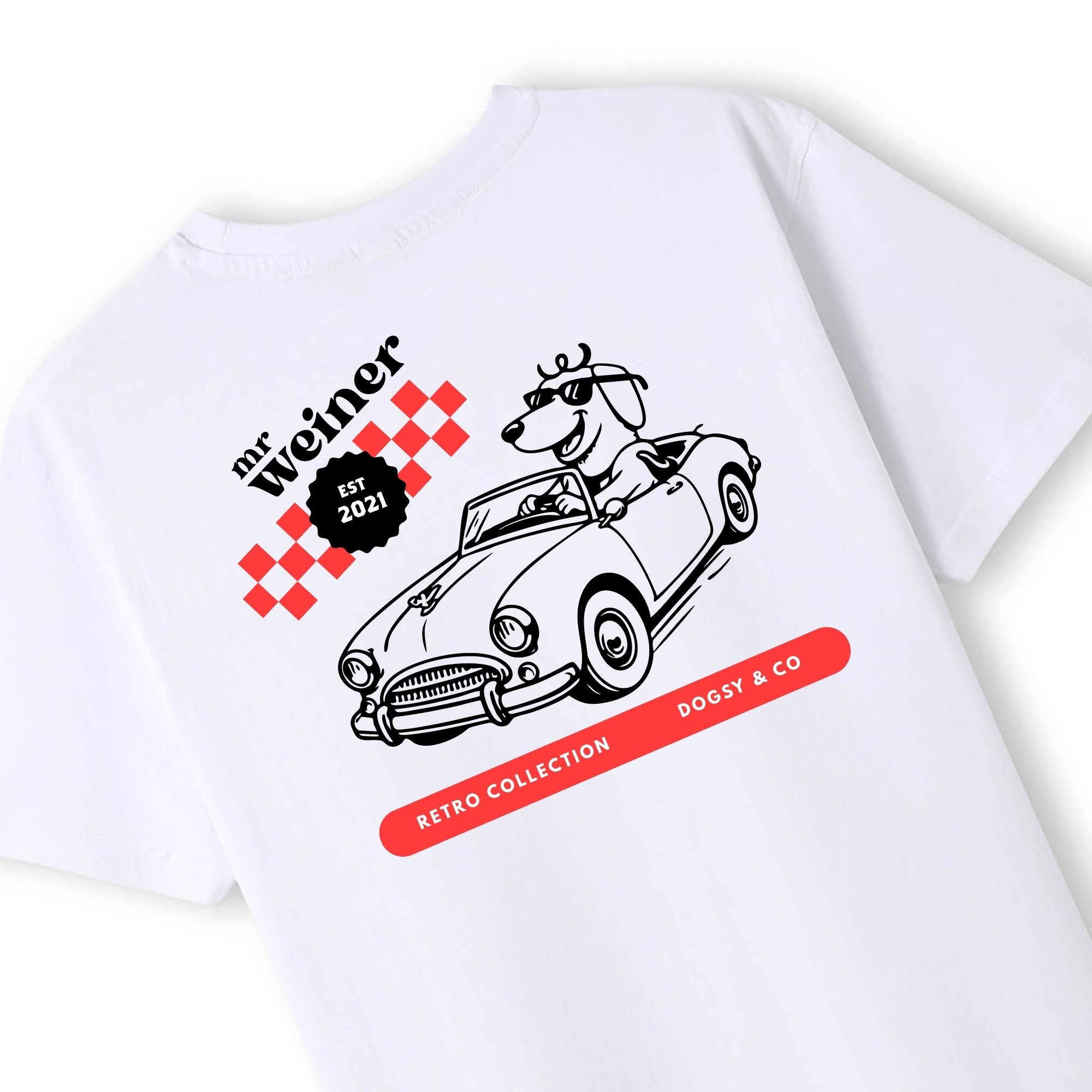 Mr Weiner Drives his Vintage Car™ Funny Dachshund T‑Shirt