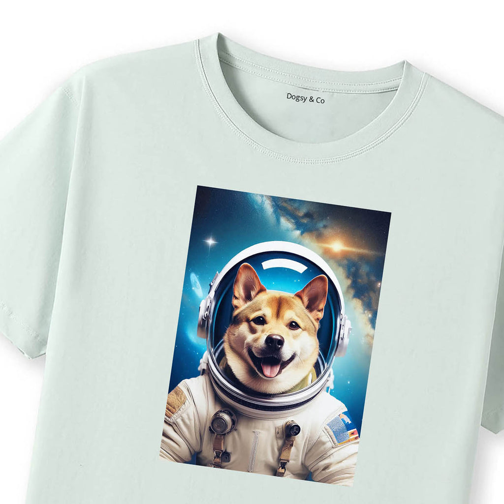 Mint T-Shirt Close Up